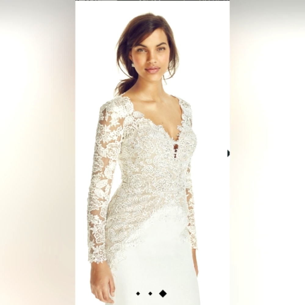 NWT Stunning Bridal Gown-Never worn